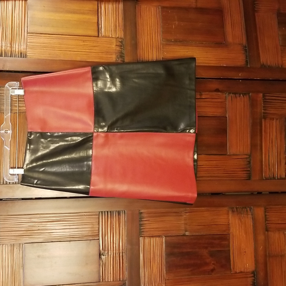 Mod 60s inspired Allen by A.B.S vinyl pleather skirt red/black. Womens 8